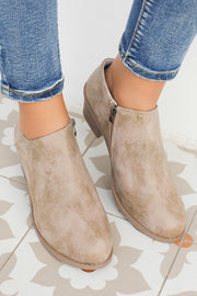 Tulip Cut Suede Ankle Boots – Gray